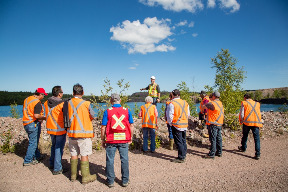 src remediation team manager leads community tour