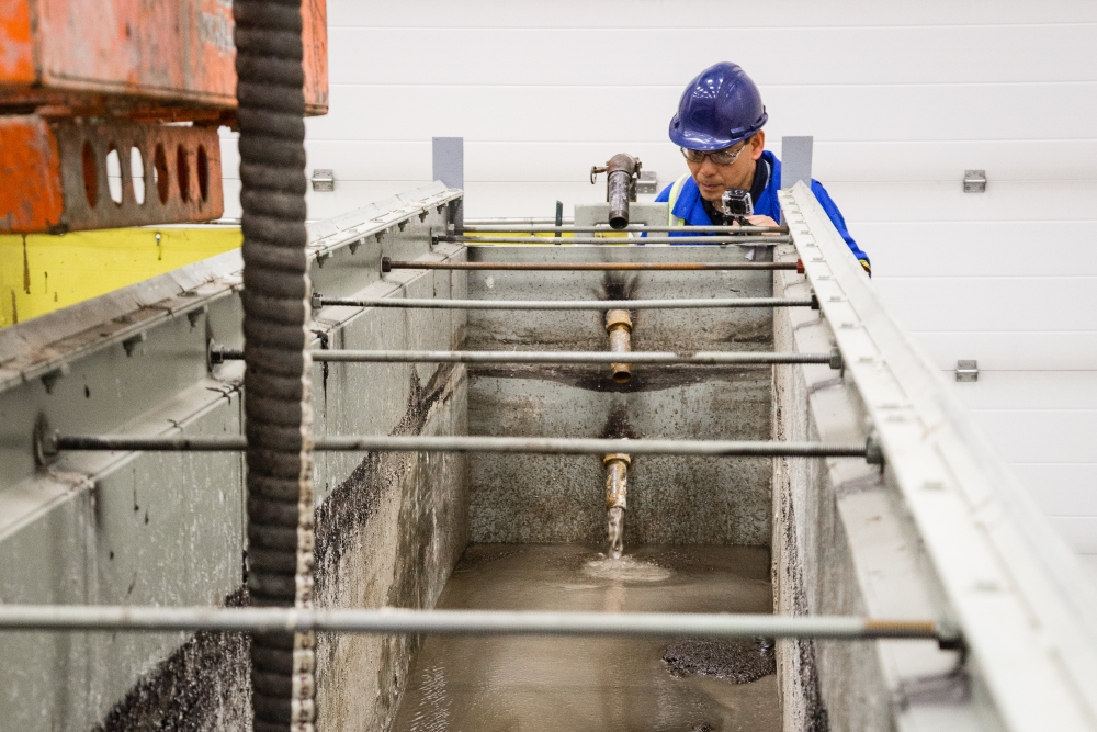 research engineer studies slurry pipeline flow