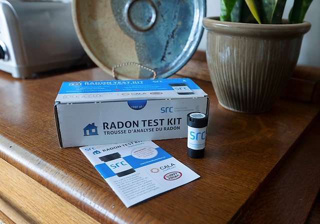src home radon test kit