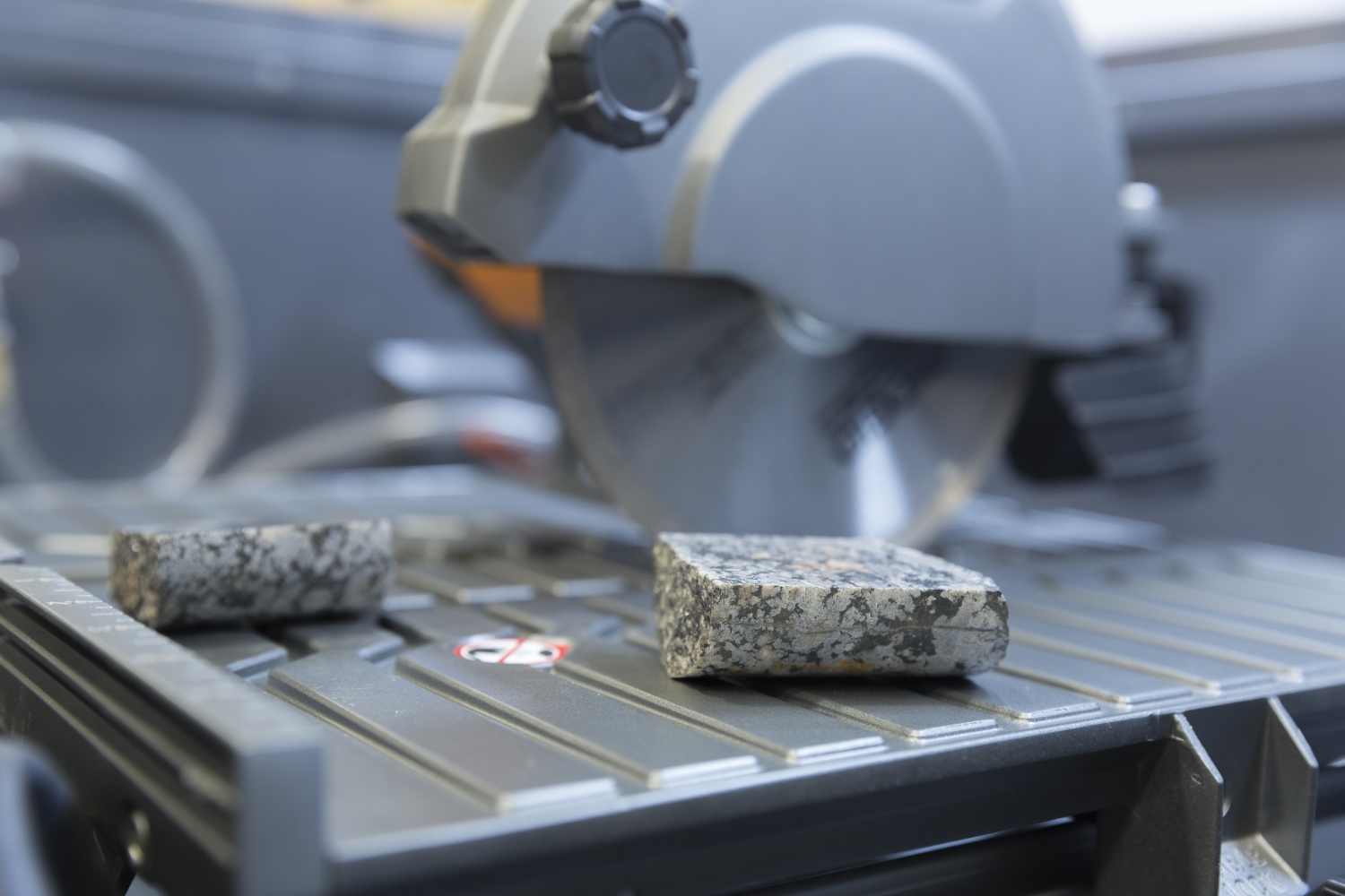 core sample next to src box core saw