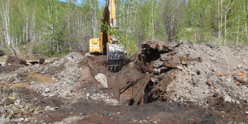 Clearing of the historical closure of the shaft at Nesbitt Labine, Eagle Mine for design of long-term closure