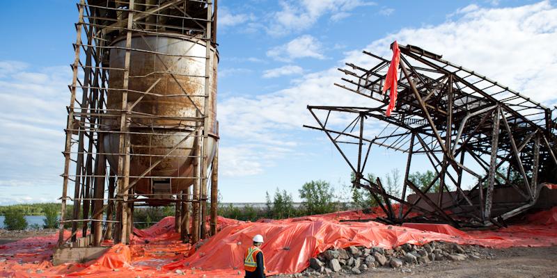 headframe tipped over